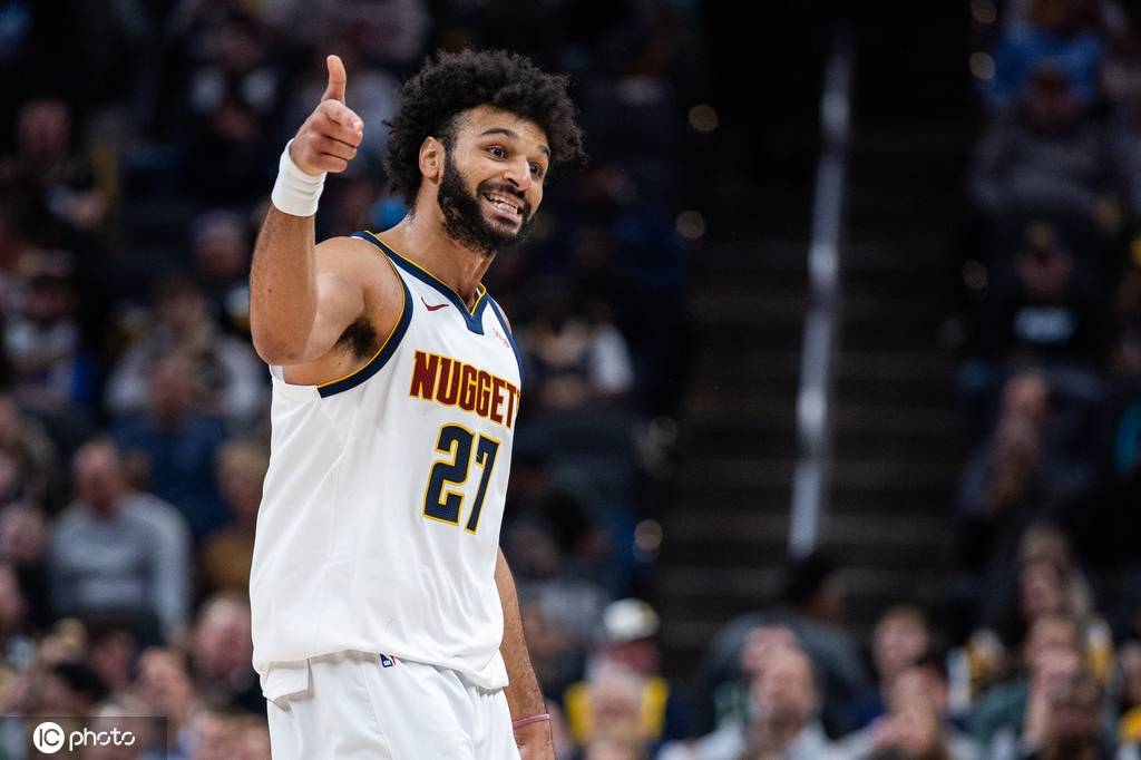 上周最佳球员：布朗率绿军起飞 穆雷生涯首次当选